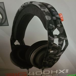 RIG 400HX headset